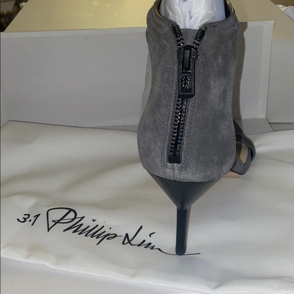 Low suede grey open toe sandal - Picture 3 of 4